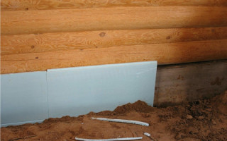 Как правильно выполнить утепление фундамента деревянного дома: материалы, особенности для разных видов оснований