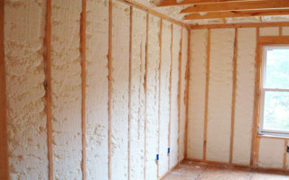 Пена для утепления стен: монтажный утеплитель в баллонах, полиуретановые варианты для крыши и фасада дома, инструкции по нанесению